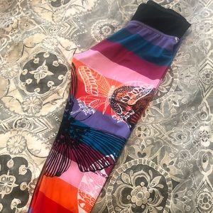 Betty designs Capri pant